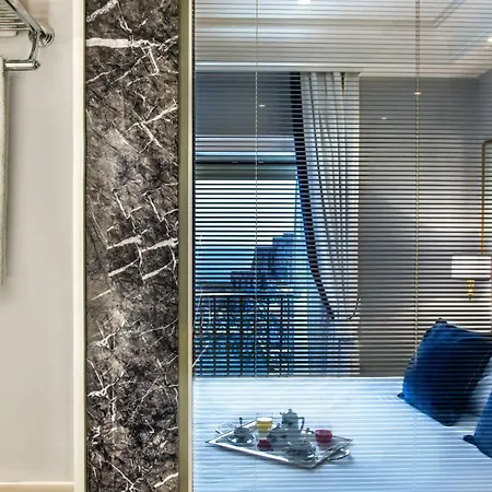 Grand Santa Lucia Hotel