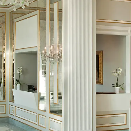 Grand Santa Lucia Naples