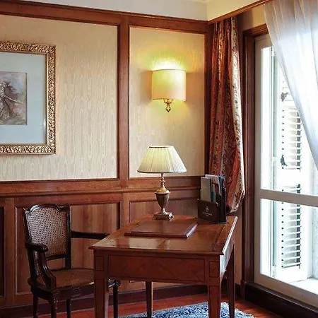 Grand Santa Lucia Hotel Naples