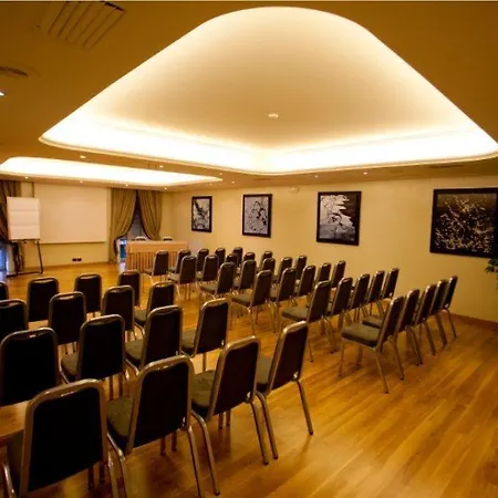 Hotel Grand Santa Lucia