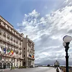 Hotel Grand Santa Lucia 4*