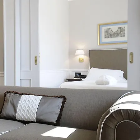 Grand Santa Lucia Hotel 4*