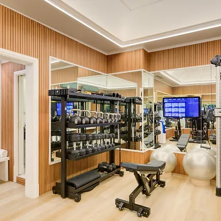 Hotell Grand Santa Lucia 4*