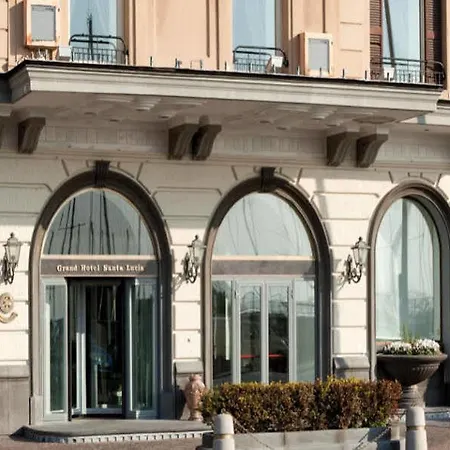 Grand Santa Lucia Hotel Neapol
