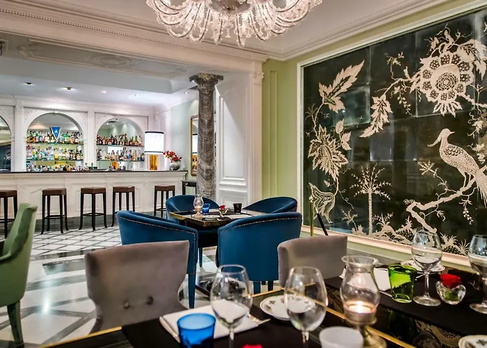 グランド サンタ ルチア 4* ナポリ